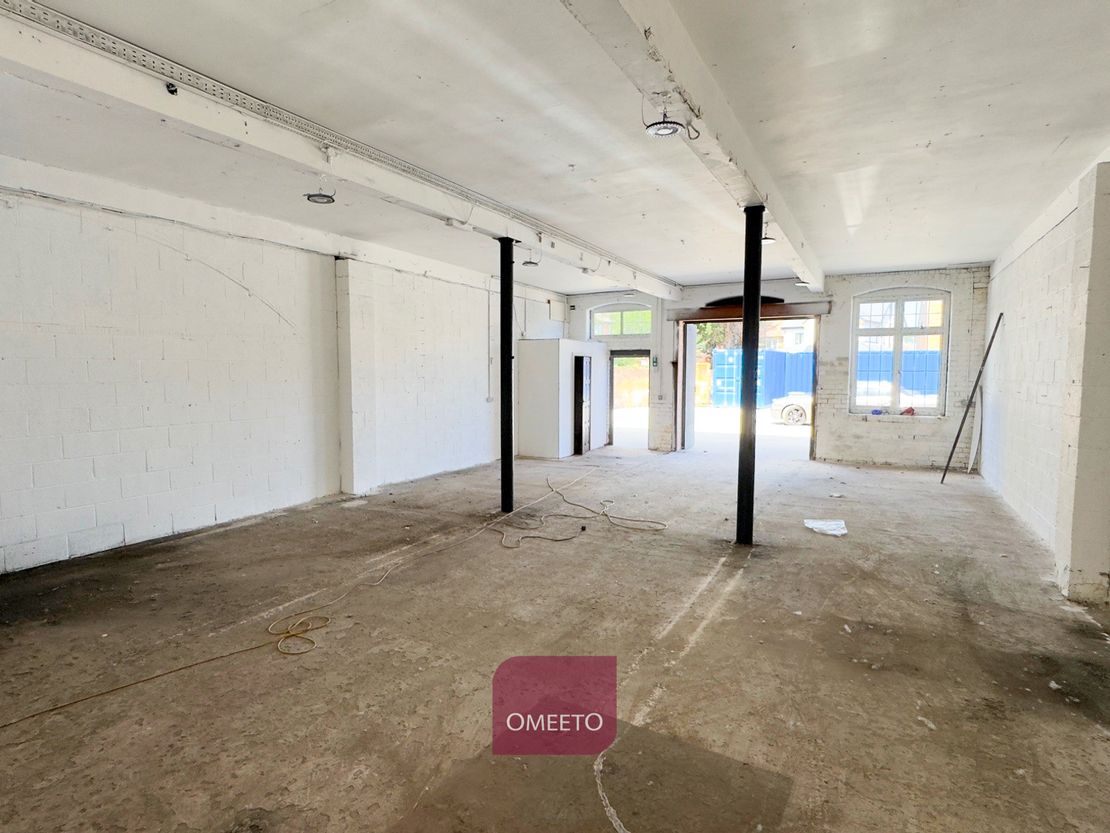 Unit 3, 92 Meadow Road, Netherfield, Nottingham, Nottinghamshire, NG4 2FR