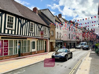 Property Image for Ashbourne Gingerbread Shop, 26-28 St. John Street, Ashbourne, Derbyshire, DE6 1GH