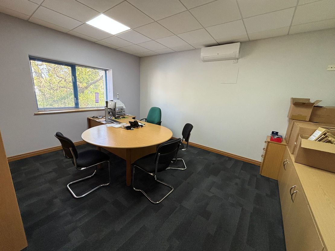 Unit 7 Belbins Business Park, Cupernham Lane, Romsey, Hampshire, SO51 7JF