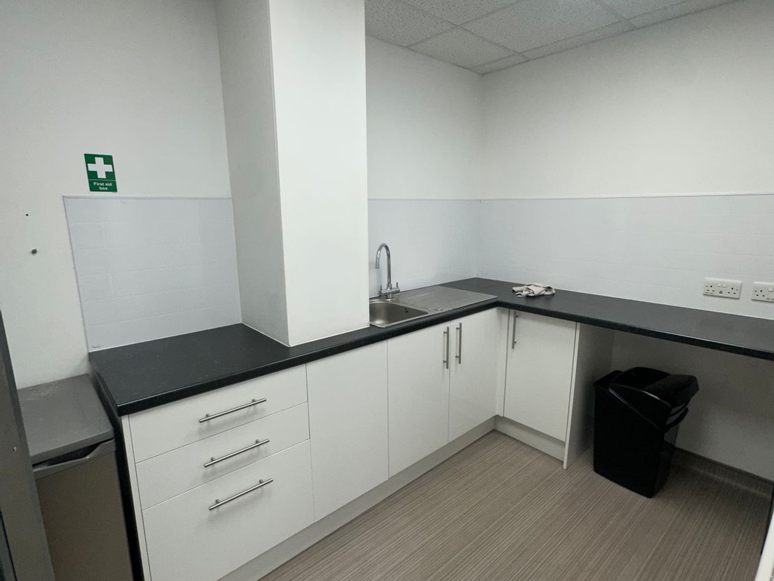 Unit 3 Trade City Reading, Sentinel End, Reading, Berkshire, RG2 0BF