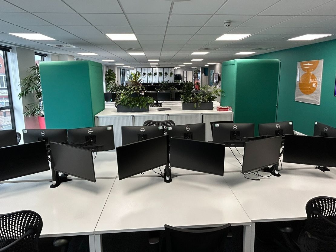 Building 4 C4DI @ The Dock Suite 1, 31-38 Queen Street, Hull, East Riding of Yorkshire, HU1 1UU