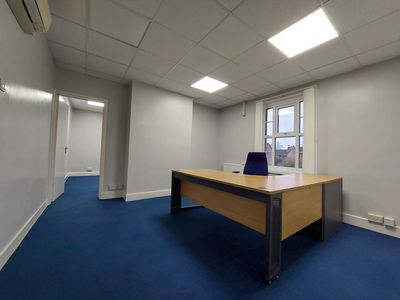 Property Image for First Floor, 15 Grove Place, Bedford, Bedfordshire, MK40 3JJ