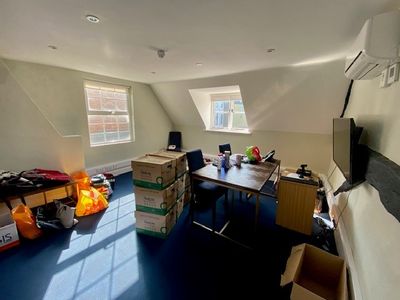 Property Image for The Manor House, London Road, Newbury, West Berkshire, RG14 1JX