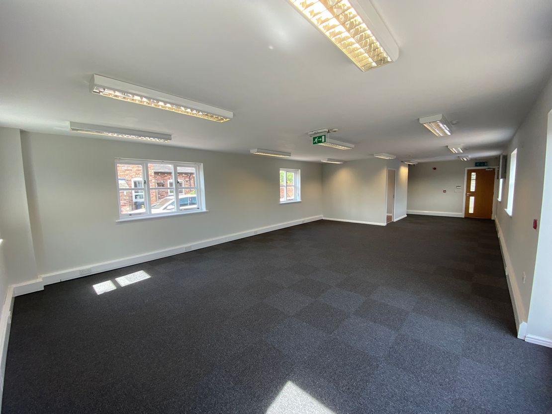 The Drift House Town House Business Park, Clotton, Tarporley, Cheshire, CW6 0EG