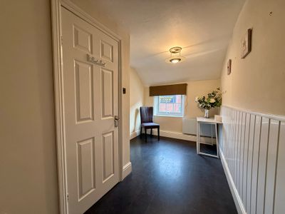 Property Image for 9 Bull Street, Nuneaton, Warwickshire, CV11 4JX