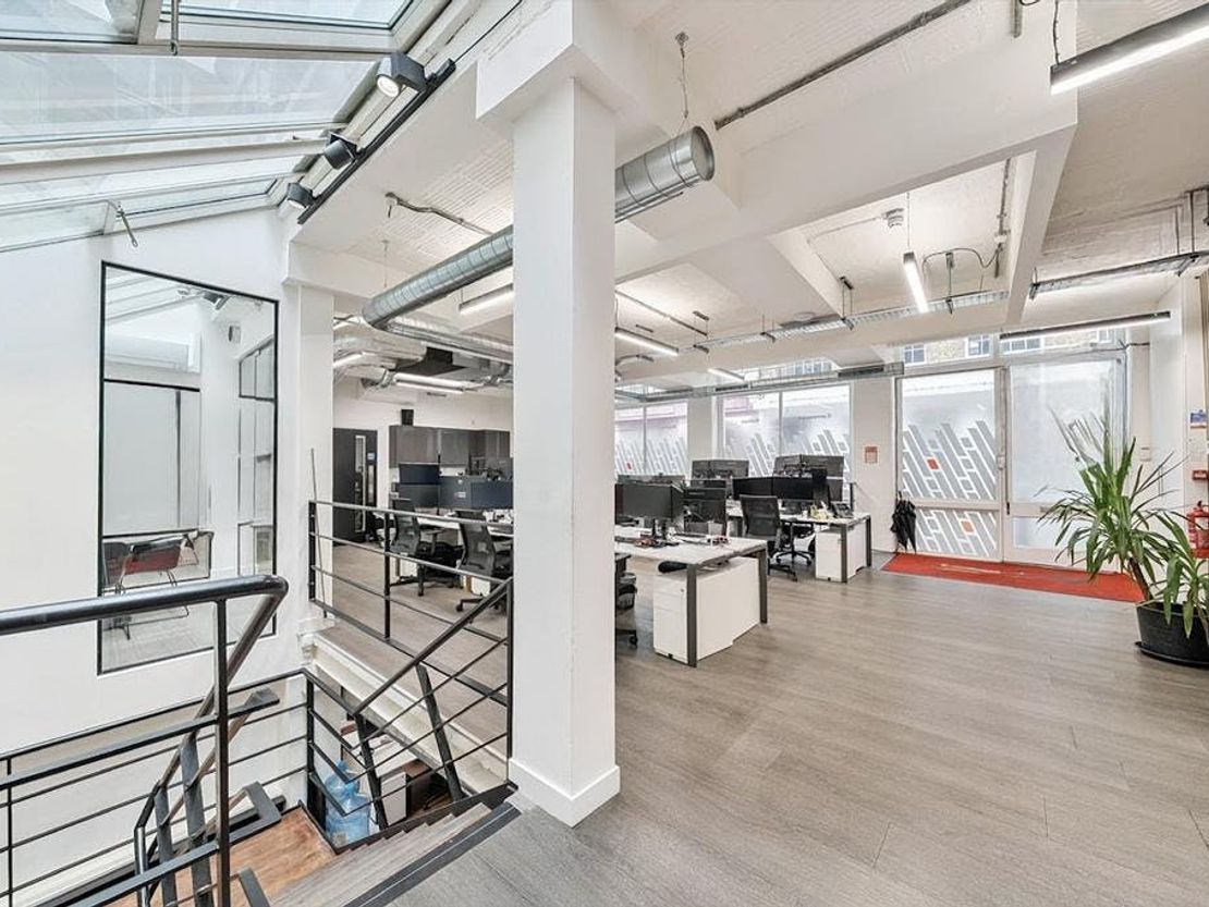 1-6 Newbury Street, London, EC1A 7HU