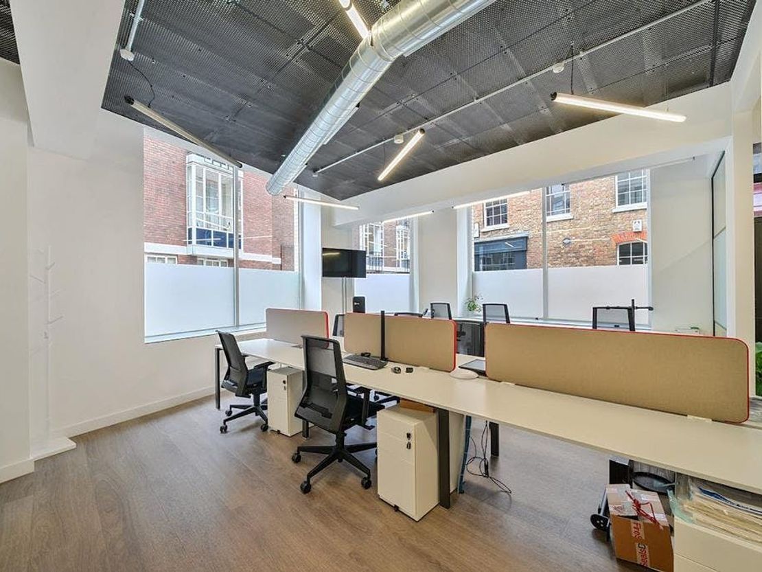 1-6 Newbury Street, London, EC1A 7HU