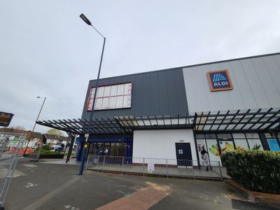 Property Image for Unit 3 Beaufort Park, Stechford Lane, Birmingham, West Midlands, B8 2AN