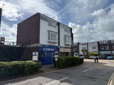 Property Image for Jengers Mead, Billingshurst, West Sussex, RH14 9PB