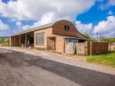 Property Image for Lower Quinton, Stratford Upon Avon CV37 8SG