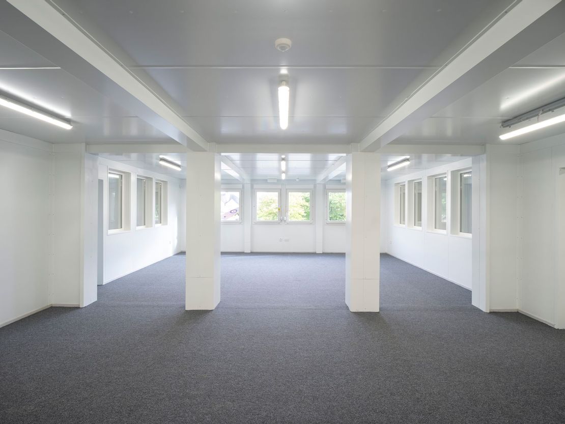 1 Abbotsinch Rd, Grangemouth FK3 9UX
