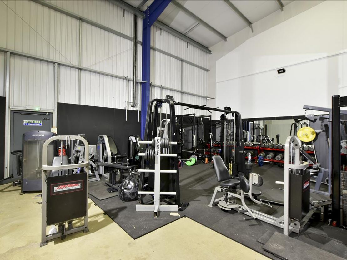 Unit 8, Whiteleaf Rd, Hemel Hempstead, Hertfordshire HP3 9HD