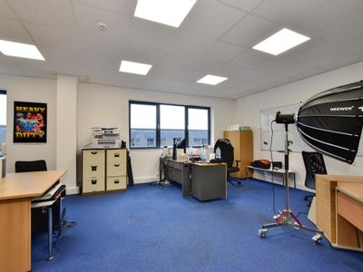Property Image for Unit 8, Whiteleaf Rd, Hemel Hempstead, Hertfordshire HP3 9HD