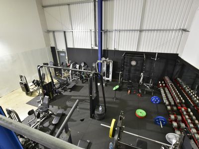 Property Image for Unit 8, Whiteleaf Rd, Hemel Hempstead, Hertfordshire HP3 9HD