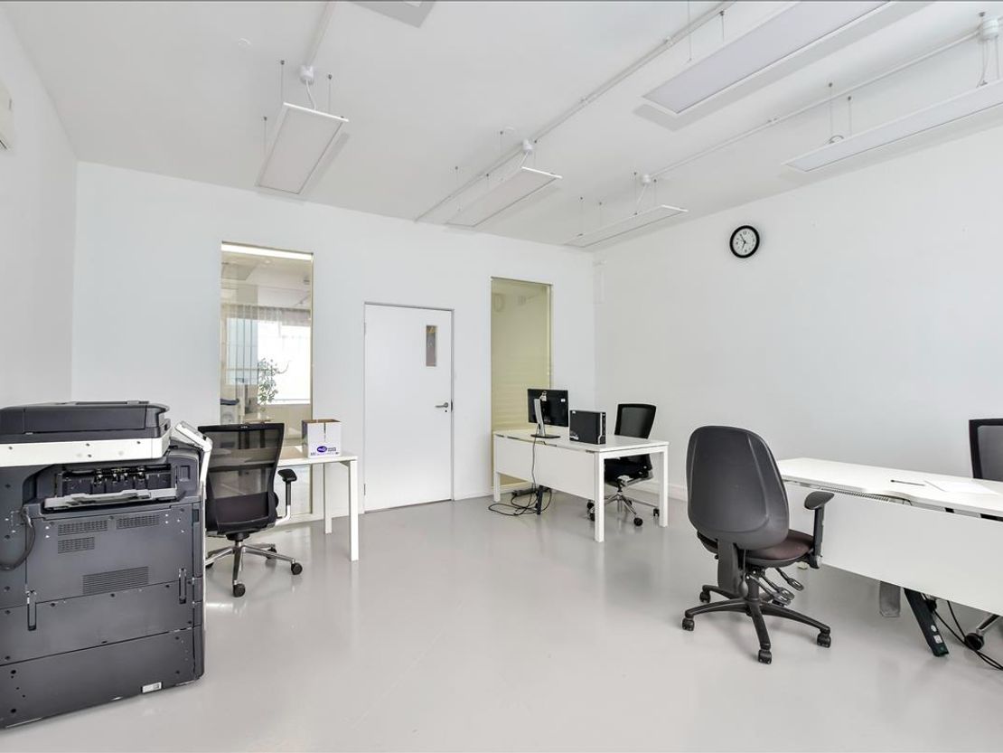 231-233 N Gower St, London NW1 2NR
