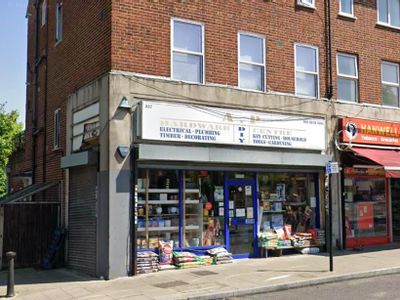 Property Image for 337 Greenford Avenue, Hanwell, London, W7 1JH