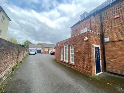 Property Image for Clarendon House, 44 London Road, Newbury, West Berkshire, RG14 1LA