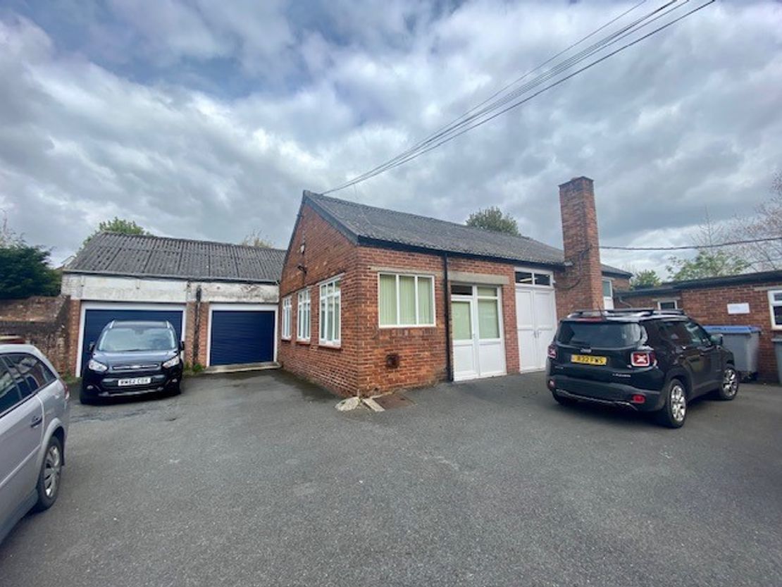 Clarendon House, 44 London Road, Newbury, West Berkshire, RG14 1LA