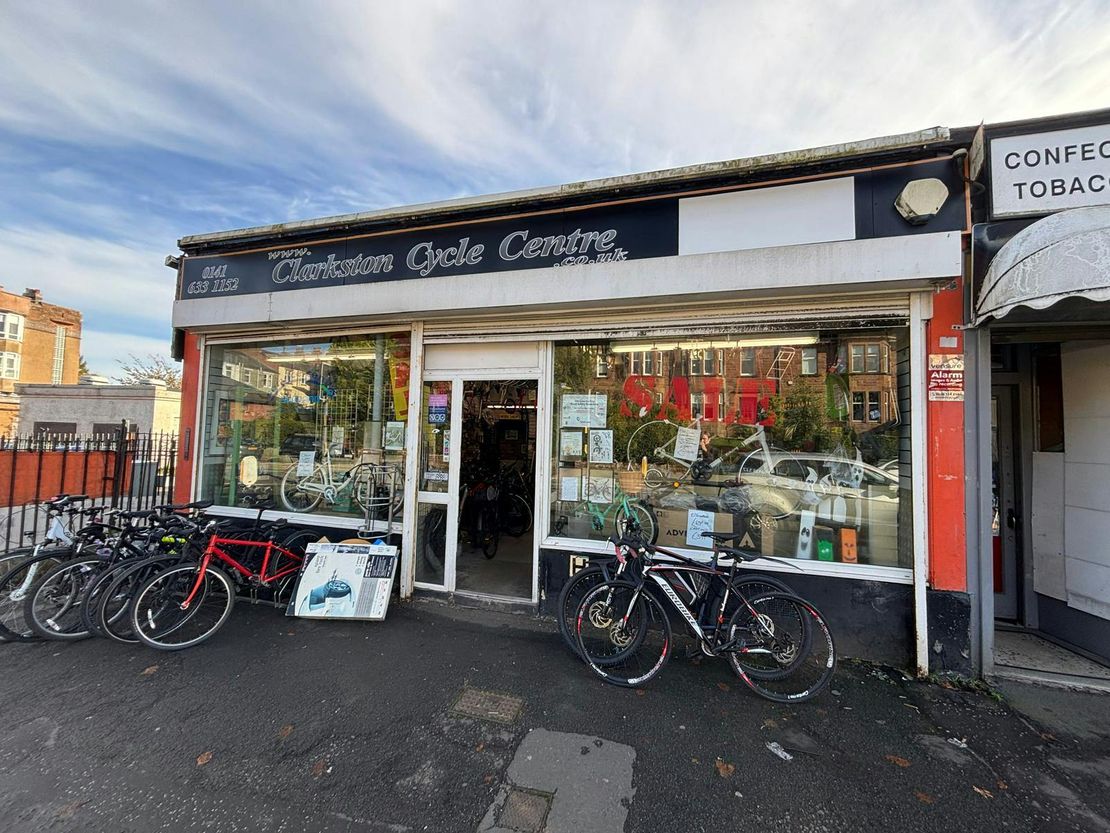 681 Clarkston Road, Netherlee, Glasgow, G44 3SE
