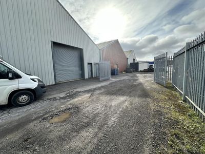 Property Image for Prospect Park, Queensway, Fforestfach, Swansea