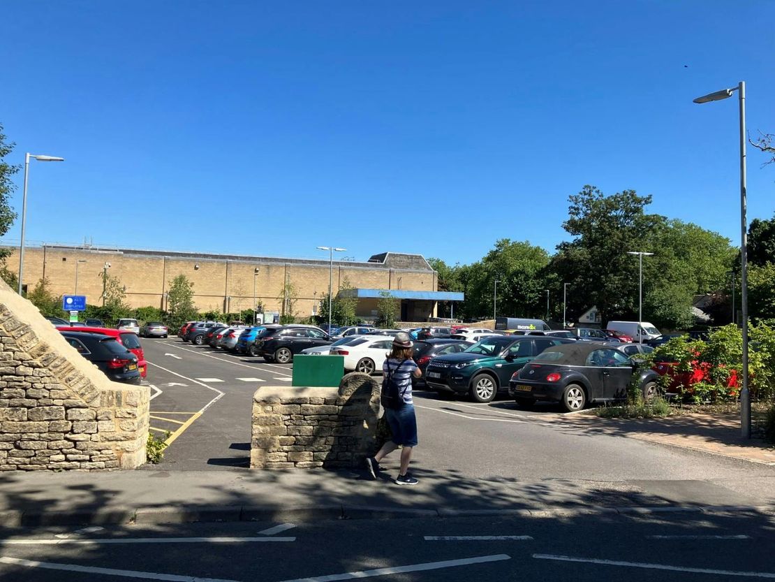 Farrell Close, Cirencester, GL7 1HW