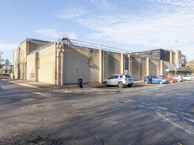 Property Image for Farrell Close, Cirencester, GL7 1HW