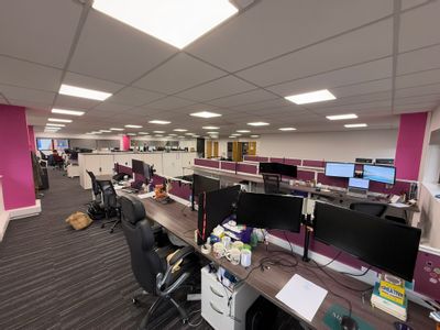 Property Image for 1 Watling Drive, Hinckley, Leicestershire, LE10 3EY