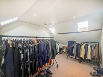 Property Image for Honeys House, Taplin's Farm Lane, Winchfield, Hook RG27 8SL