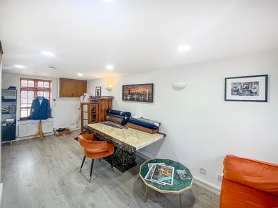Property Image for Honeys House, Taplin's Farm Lane, Winchfield, Hook RG27 8SL