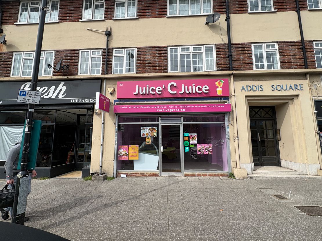 32, Addis Square, Portswood Road, Southampton, Hampshire, SO17 2NE