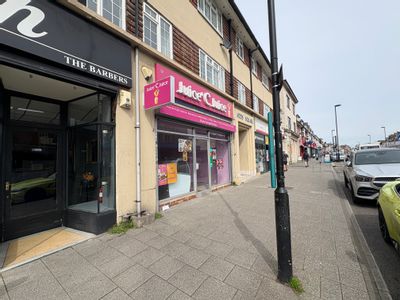 Property Image for 32, Addis Square, Portswood Road, Southampton, Hampshire, SO17 2NE
