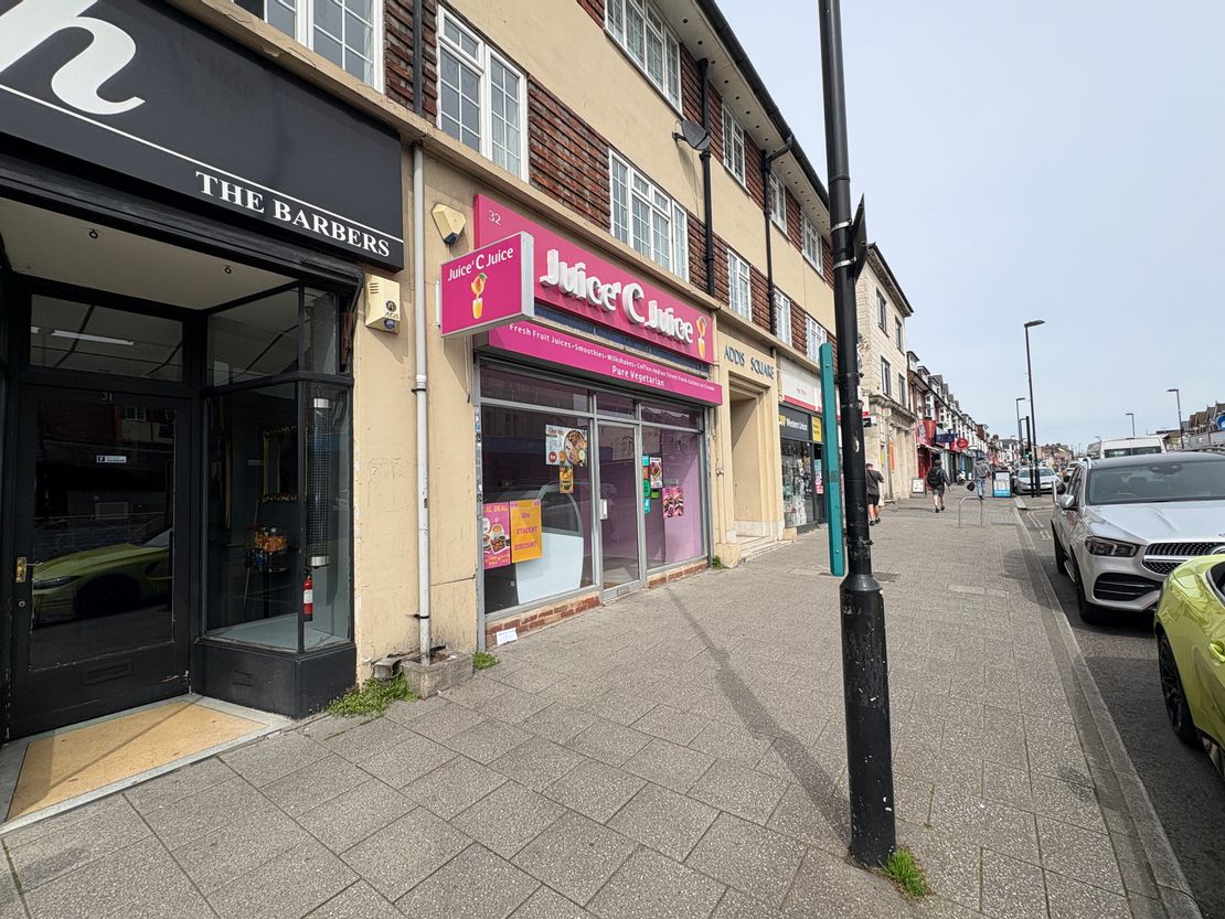 32, Addis Square, Portswood Road, Southampton, Hampshire, SO17 2NE