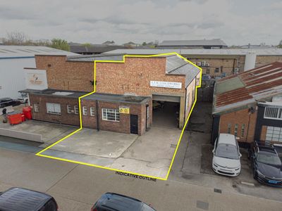 Property Image for Unit B, 123 Harris Way, Sunbury on Thames, TW16 7EL