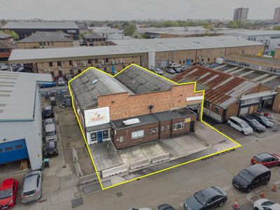 Property Image for Units A & B, 123 Harris Way, Sunbury on Thames, TW16 7EL
