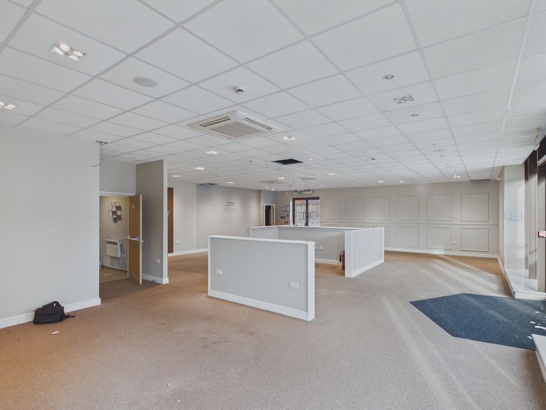 Unit 2 Boughton, Chester, CH3 5AF