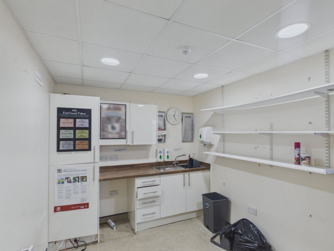 Unit 2 Boughton, Chester, CH3 5AF