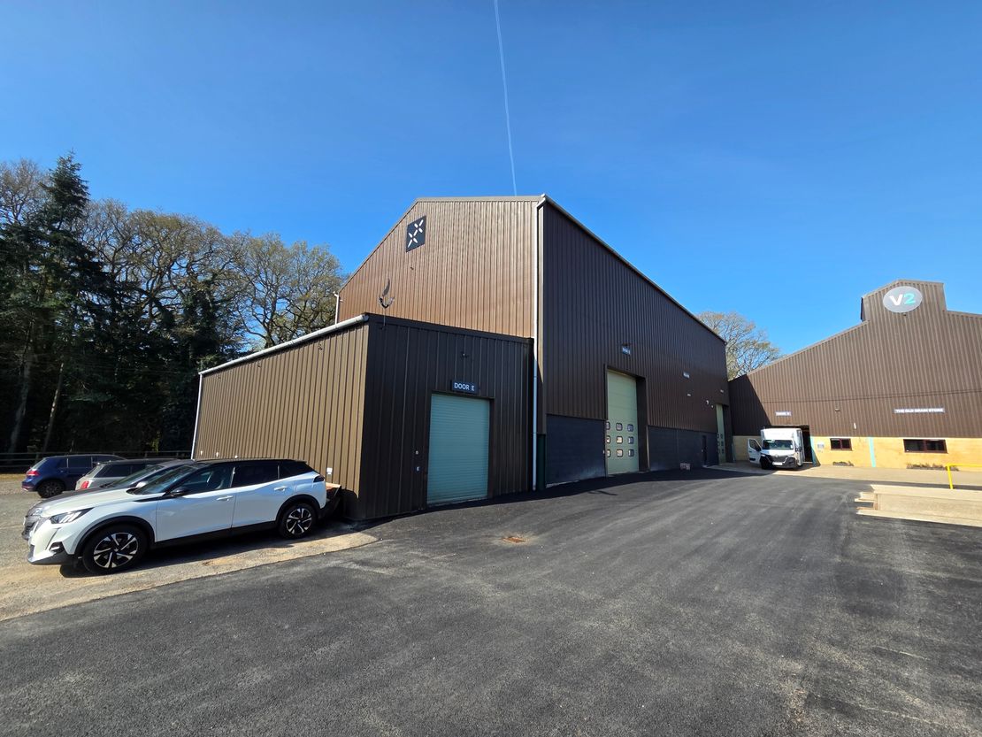 Mill And Mix, Childs Court Farm, Ashampstead Common, Yattendon, West Berkshire, RG8 8QT