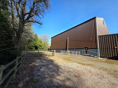 Property Image for Mill And Mix, Childs Court Farm, Ashampstead Common, Yattendon, West Berkshire, RG8 8QT