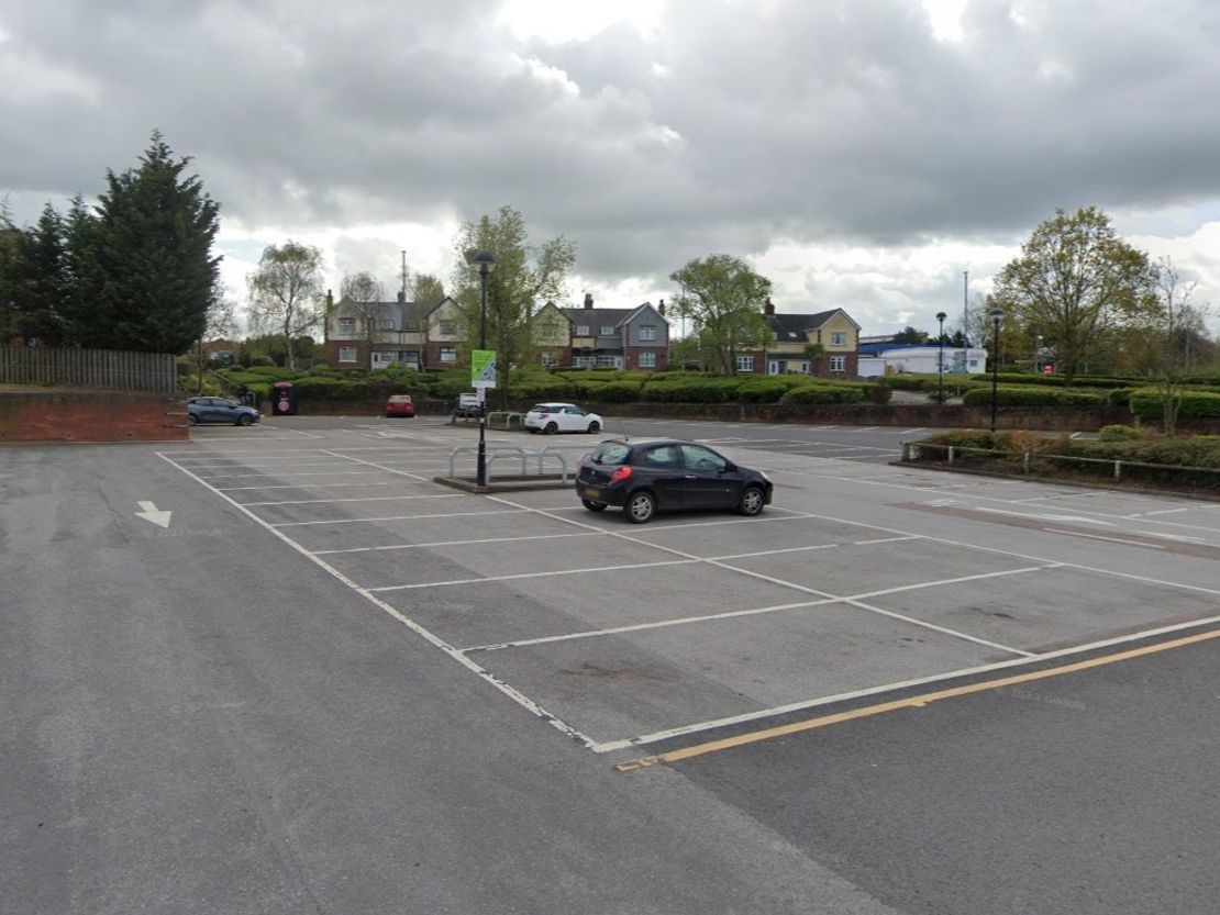 Unit 1-2, Forest Road, New Ollerton, Newark, Nottinghamshire, NG22 9PL