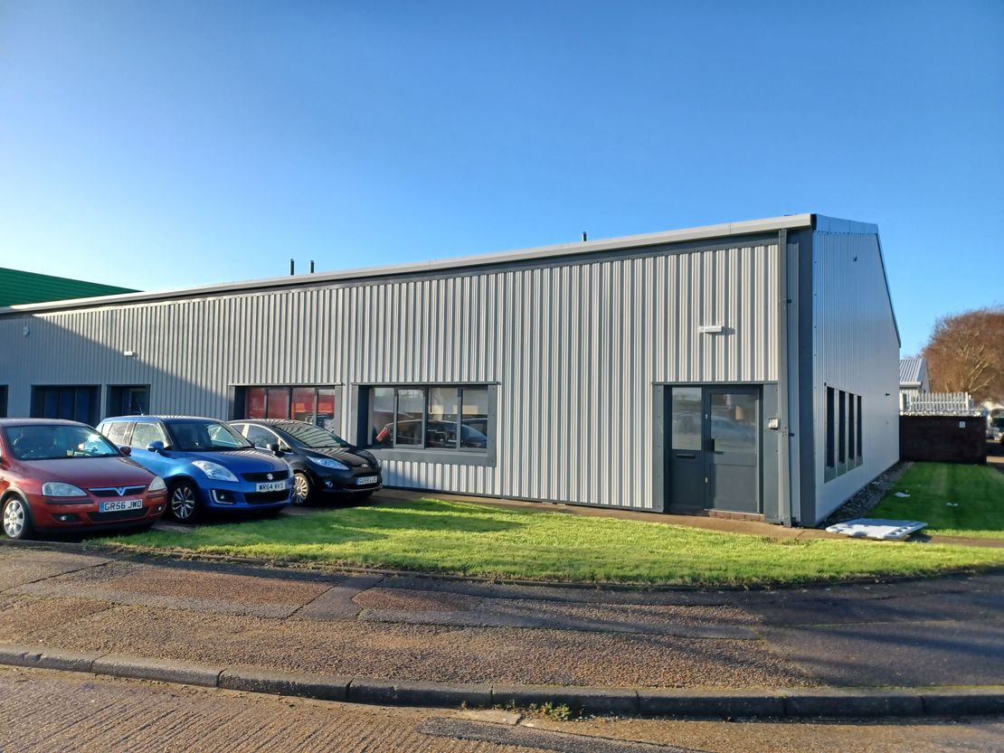 Unit 2, Timberlaine Trading Estate, Decoy Road, Worthing, West Sussex, BN14 8ND