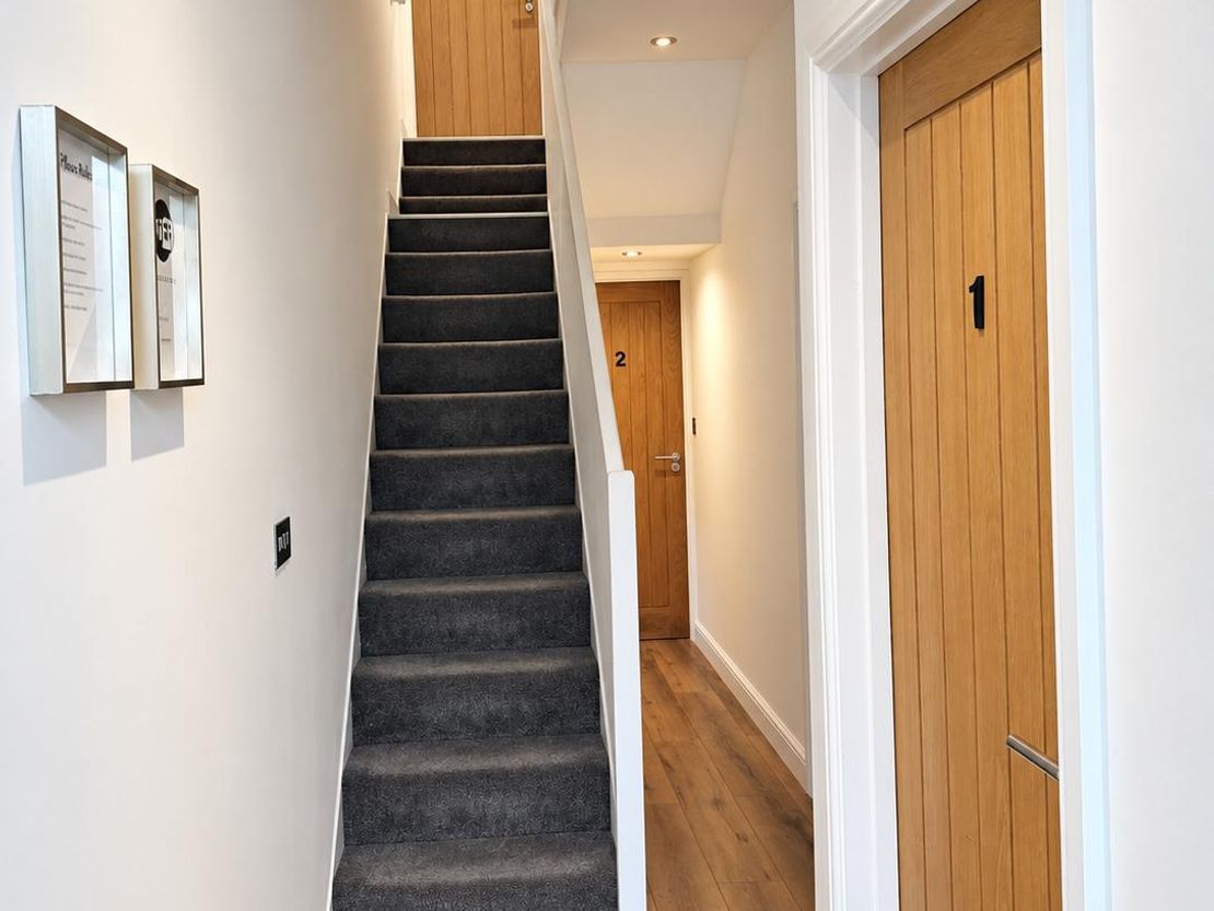 348 Brighton Road, Croydon, Surrey, CR2 6AJ