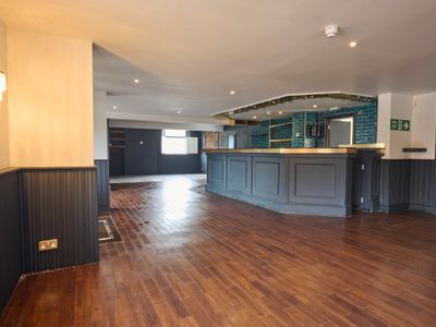 Property Image for Building And Kiosk, Station Approach, Weybridge, Surrey, KT13 8UD