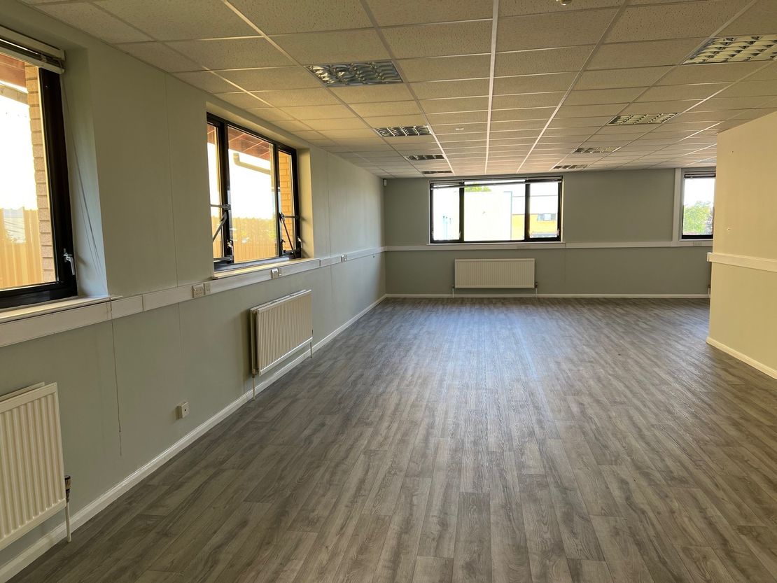 Unit 3 Acan Business Park, Garrard Way, Kettering, Northants, NN16 8TD