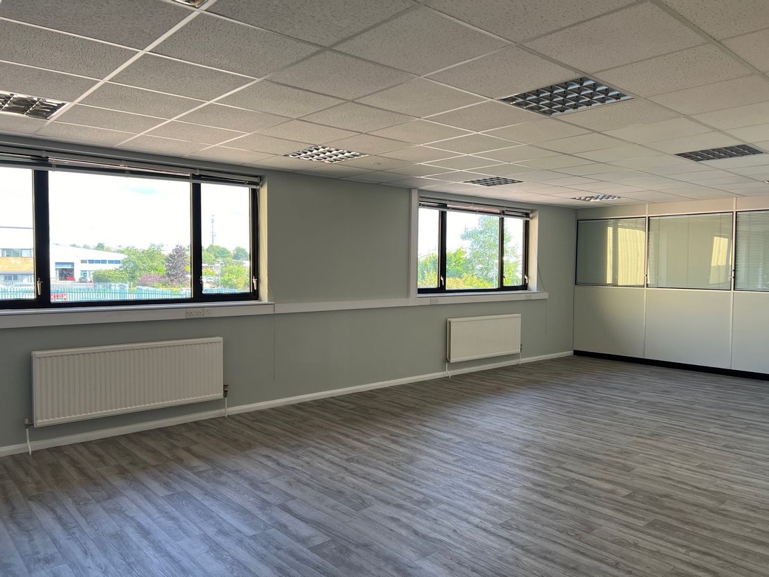 Unit 3 Acan Business Park, Garrard Way, Kettering, Northants, NN16 8TD
