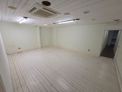 Property Image for Ground Floor 154 Bartholomew Street, Newbury, Berkshire, RG14 5HB