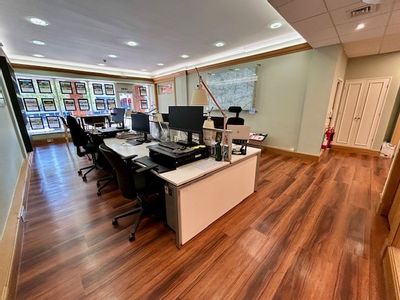Property Image for Ramsbury House, 22 High Street, Hungerford, West Berkshire, RG17 0NF