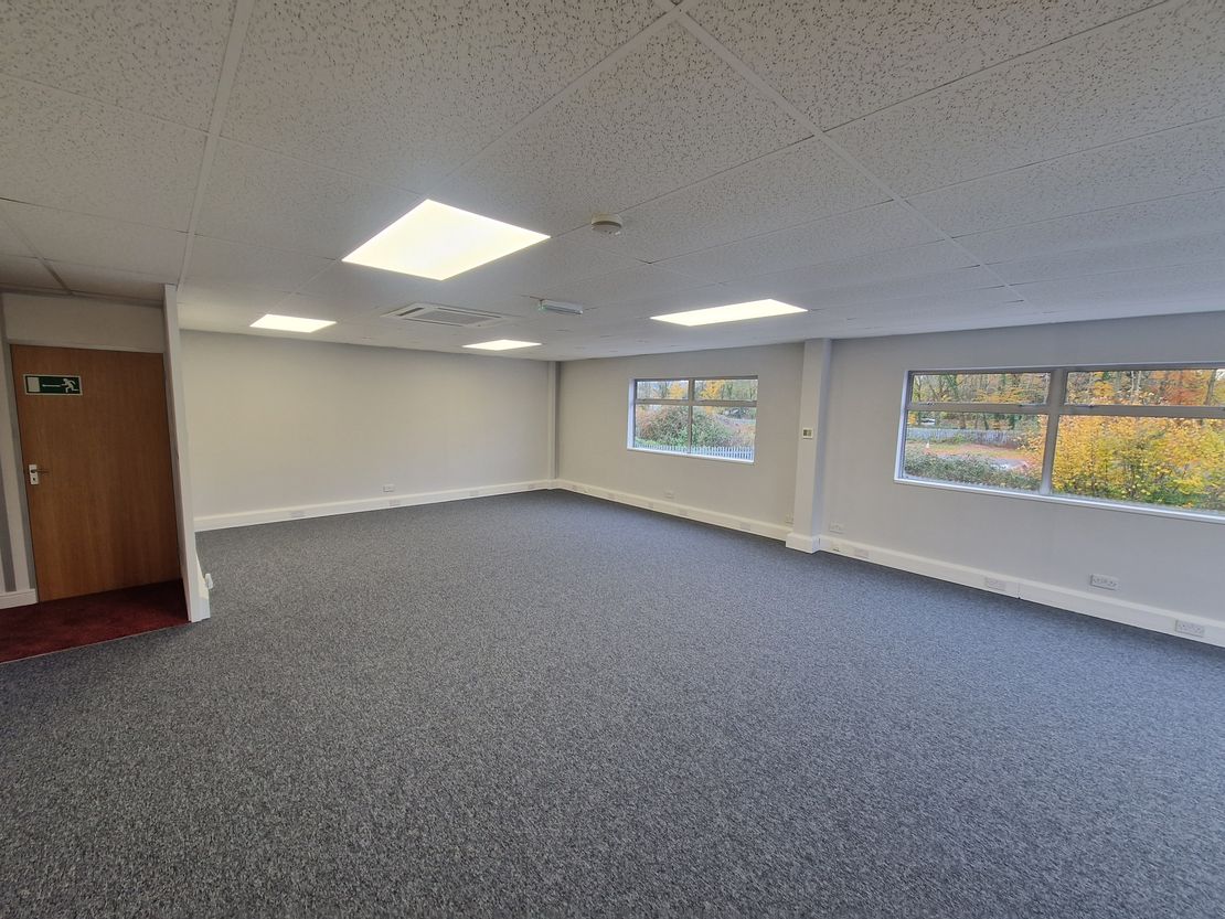 Plantagenet House, First Floor 16 Kingsclere Park, Kingsclere, Hampshire, RG20 4SW