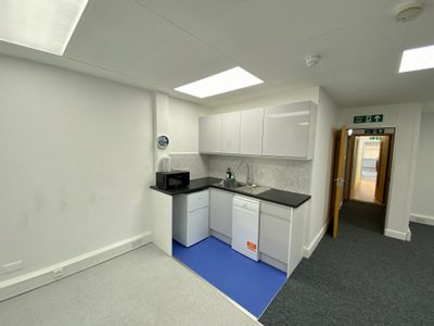 Property Image for Plantagenet House, First Floor 16 Kingsclere Park, Kingsclere, Hampshire, RG20 4SW