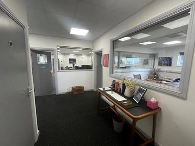 Property Image for Unit 8 Childs Court Farm, Ashampstead Common, Yattendon, West Berkshire, RG8 8QT