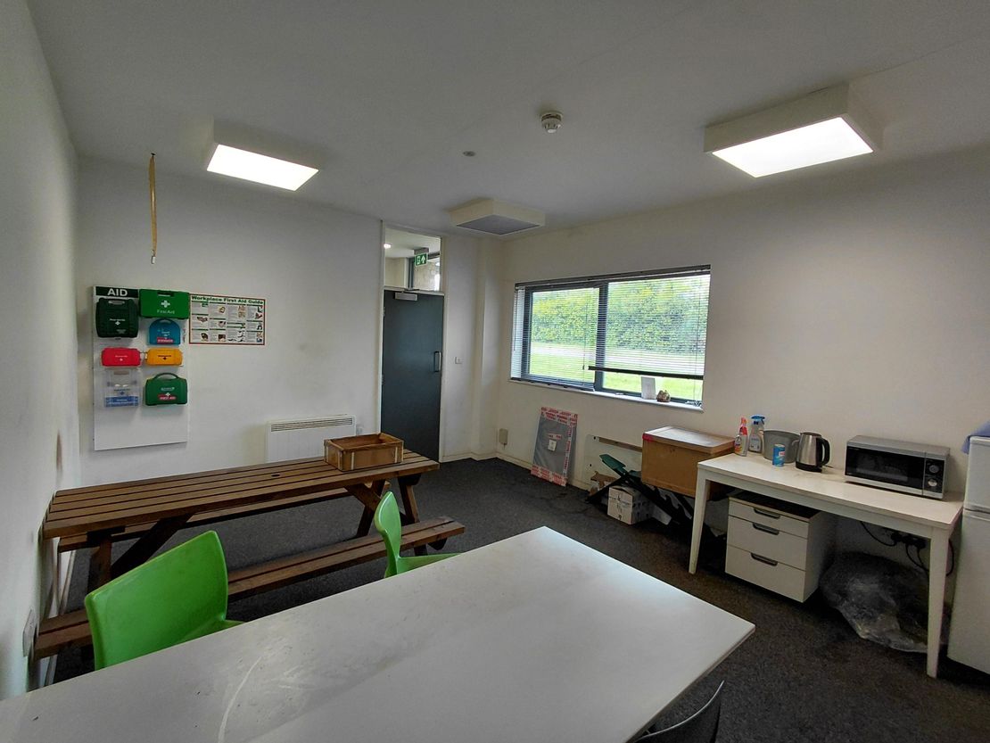 Unit 7 Deans Road, Old Wolverton, Milton Keynes, MK12 5NL